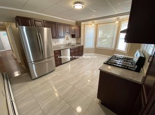 22 Linden St, Somerville, MA 02143