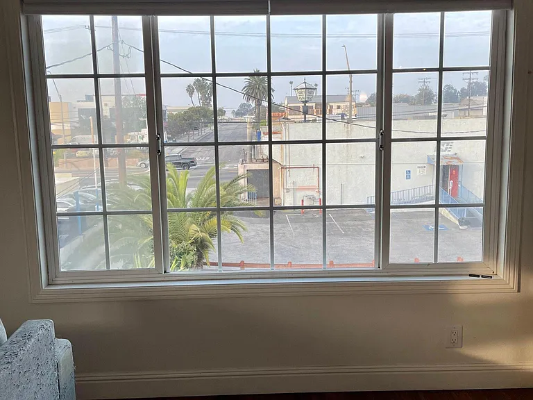 1771 Redondo Ave #304 — Photo 9