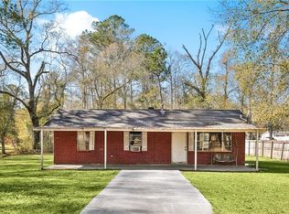 48459 Whiskey Ln, Tickfaw, LA 70466