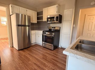 4 W 30th St #2, Latonia, KY 41015