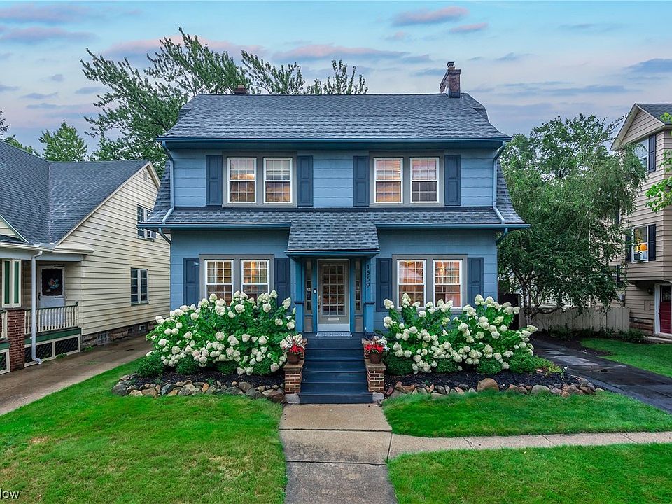 1st image of 1559 Clarence Ave