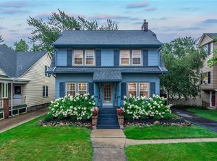 1559 Clarence Ave, Lakewood, OH 44107