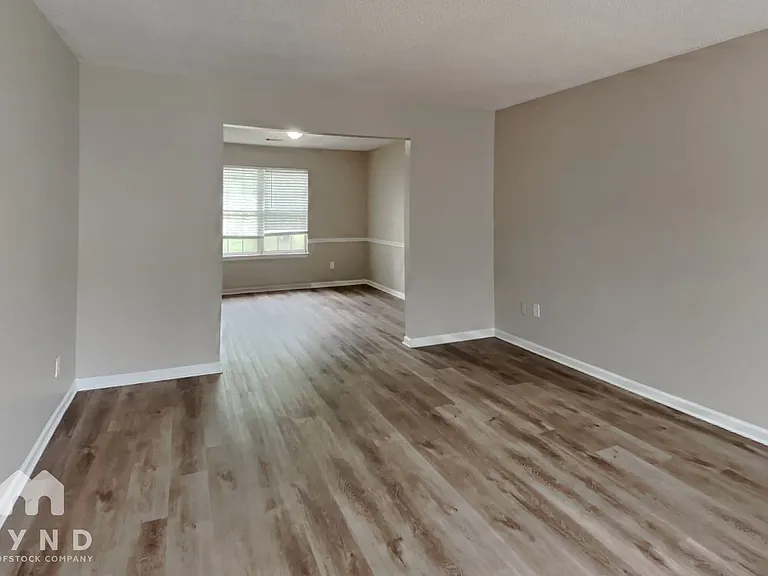 2691 Ward Lake Ct — Photo 10