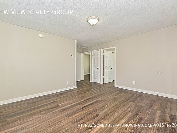 5th image of 3516 Jonquil St