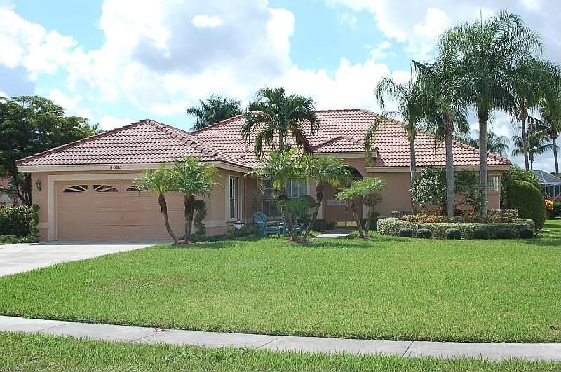 1st image of 9095 Picot Ct