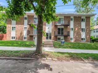 1132 W 41st Terrace, Kansas City, MO 64111