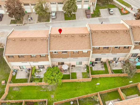 143 Ashton Cres #143, Brampton, ON L6S 3J9