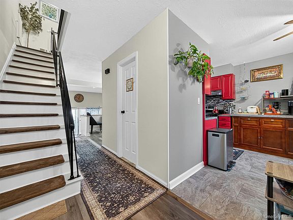 2nd image of 41 McLaughlin Avenue