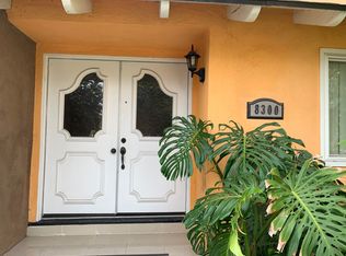 8300 Ramsgate Ave, Los Angeles, CA 90045