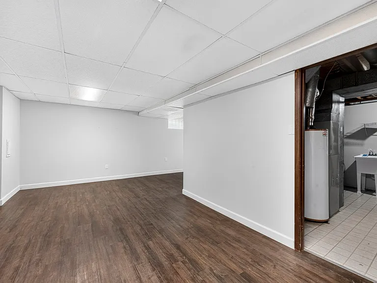 591 Summit Hills Dr — Photo 20