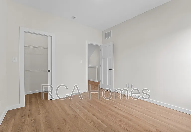 47 S Keystone Ave — Photo 16