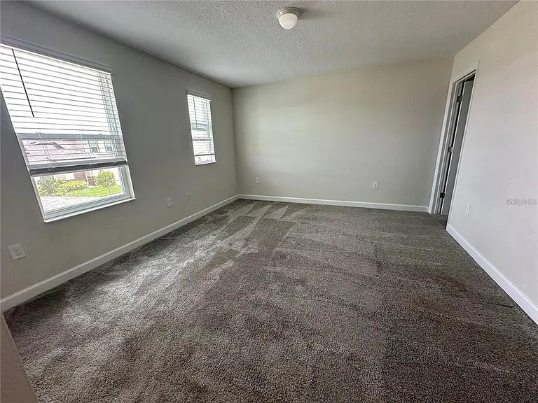 4937 Lotta Ct — Photo 6