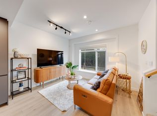 5651 Steveston Hwy #3, Richmond, BC V7E 2K7