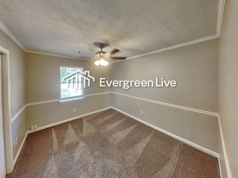 1 Bonnie Glen Ln — Photo 10