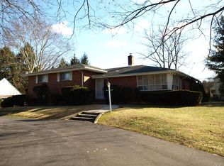 1185 Stafore Dr, Bethlehem, PA 18017