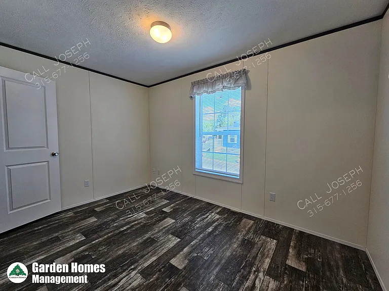6120 Rock Cut Rd #8 — Photo 9