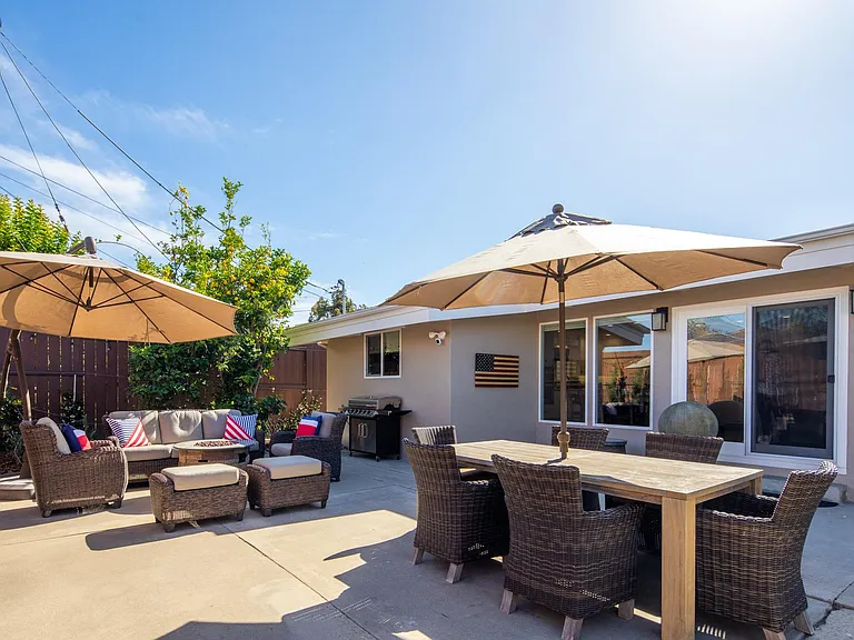 871 Coronado Ave — Photo 24