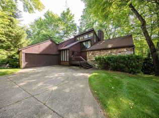 1741 Oak Trail St NE, Massillon, OH 44646