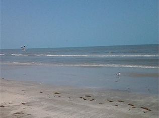 705 Nick Ln, Pt Bolivar, TX 77650