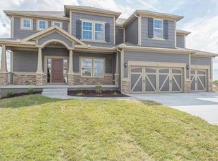 4921 NE 104th St, Kansas City, MO 64157