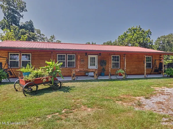 1 Stringer Rd, Wiggins, MS 39577