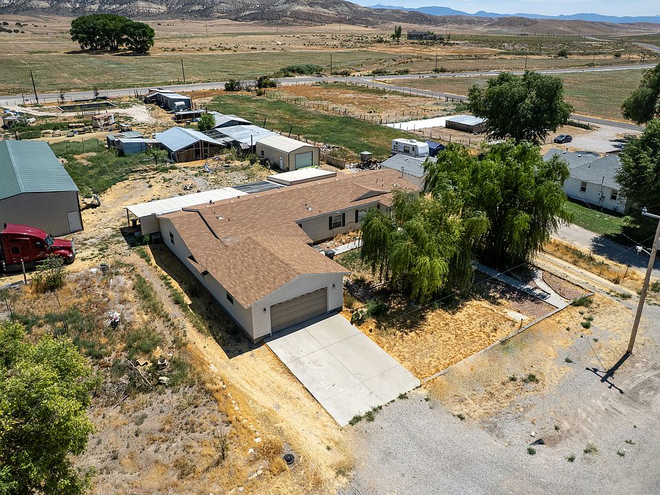 1st image of 445 S Main St