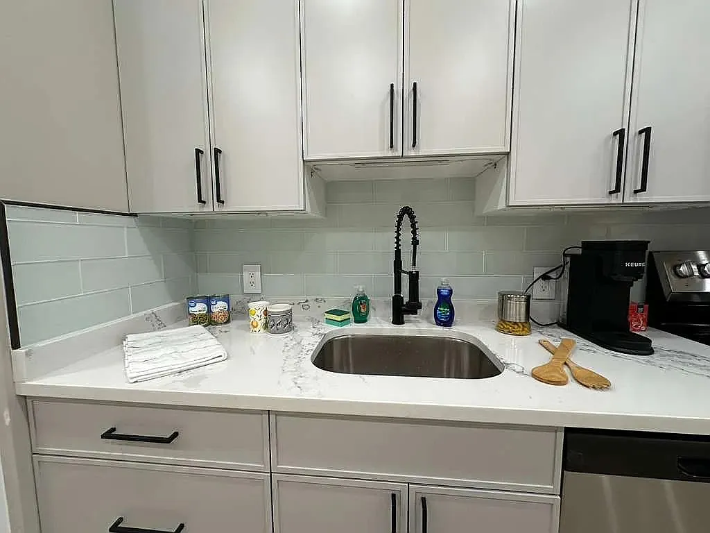 1 bed, 550 sqft, $1,490 — Photo 3