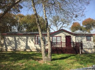 4315 Water Oak Dr, Elmendorf, TX 78112