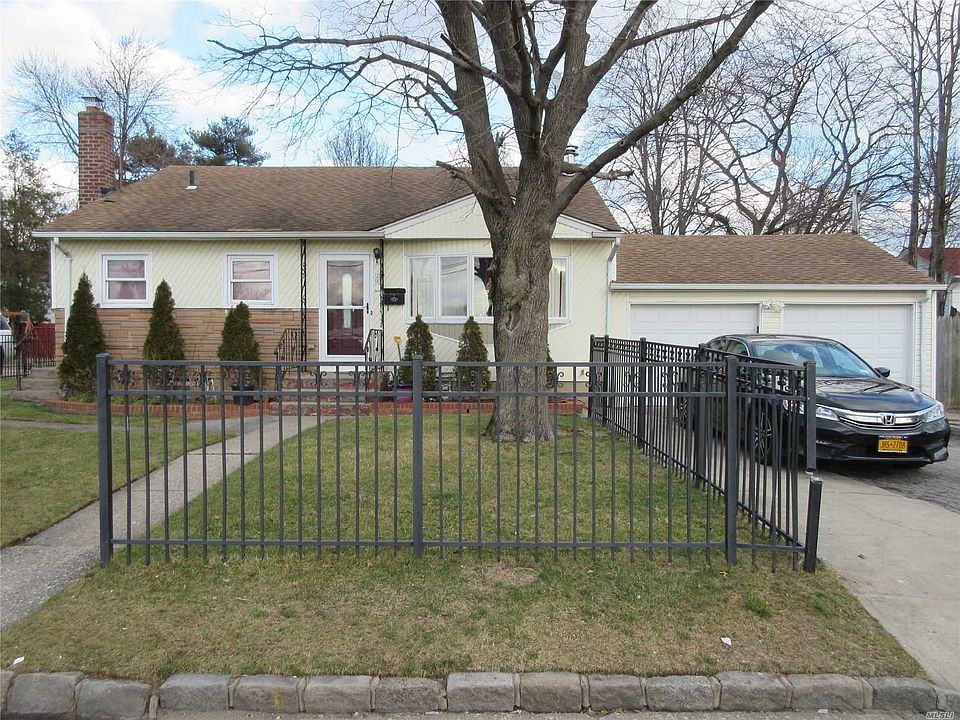 2nd image of 244 Brooklyn Ave