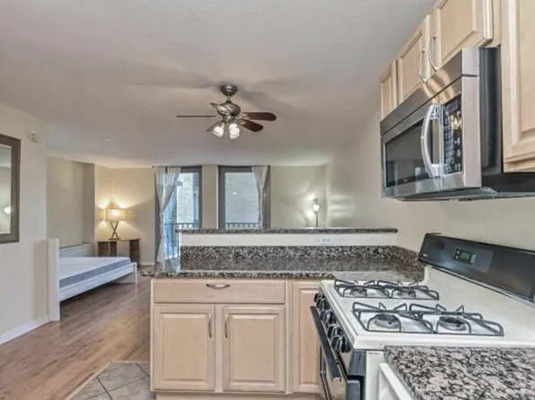 4600 S Four Mile Run Dr APT 133, Arlington, VA 22204