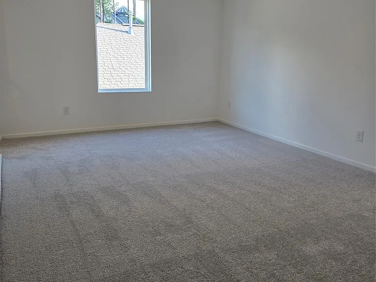 5708 Ivy Crst — Photo 7
