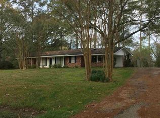 104 W Julius Carter Rd, Woodville, MS 39669