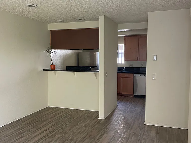 Kitchen bar for two bar stools