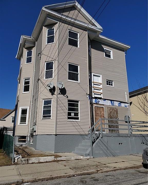 113 Colfax St, Providence, RI 02905 Zillow