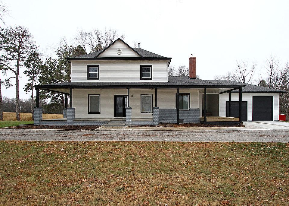 1st image of 810 Cottonwood St #311
