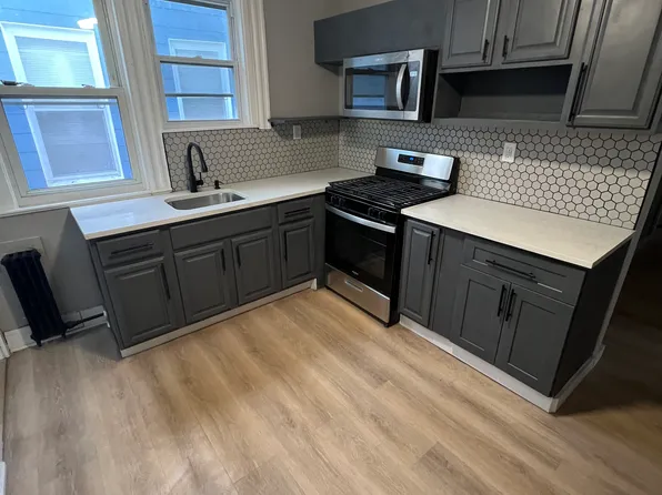 456 Norwood St #2, East Orange, NJ 07018