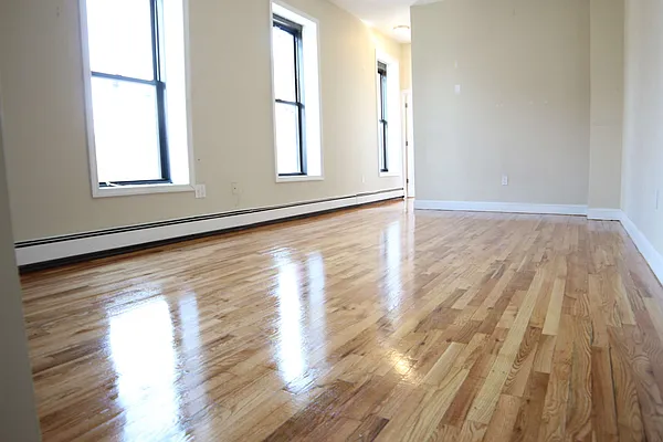 Rented by Highline Residential | media 8