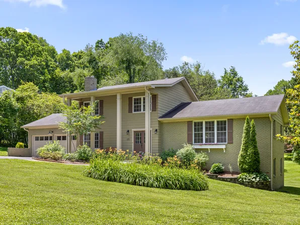 119 Grayson Rd, Signal Mountain, TN 37377