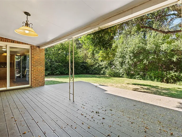 2311 S Jasmine Pl — Photo 32