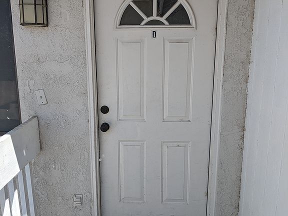 2nd image of 4205 Isla Verde St APT D