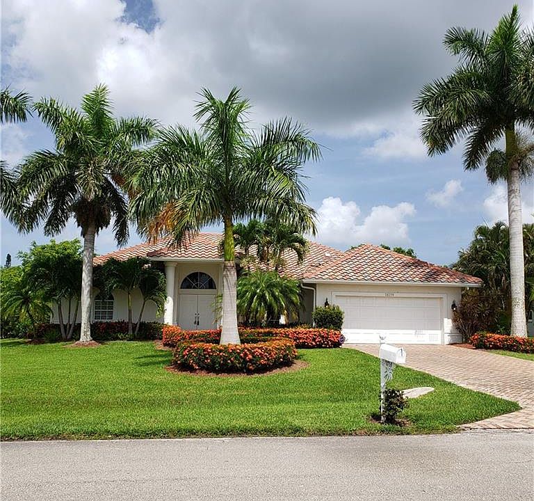 1st image of 18492 Royal Hammock Blvd
