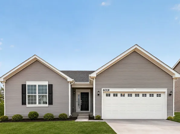 4019 Meadowridge Rd, Woodstock, IL 60098