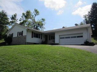 2125 Old Logan Rd SE, Lancaster, OH 43130