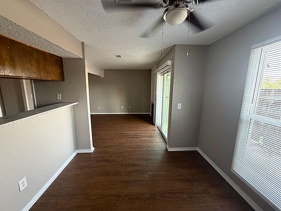 5th image of 5117 S Delaware Pl APT D