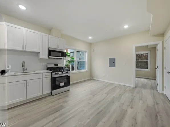 59 Cedar St #405, Paterson, NJ 07501