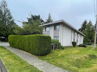 2004 SW 152nd St #11, Seattle, WA 98166
