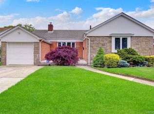 1662 Sherbourne Road, Valley Stream, NY 11580