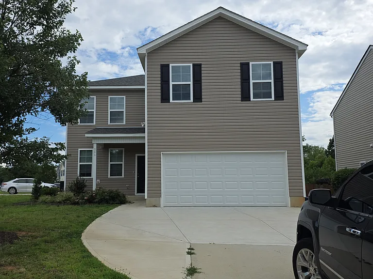 201 Tucker House Ln — Photo 1