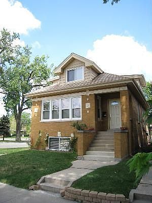 1st image of 7944 W Barry Ave