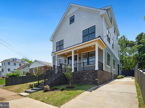 1610 12th St S, Arlington, VA 22204